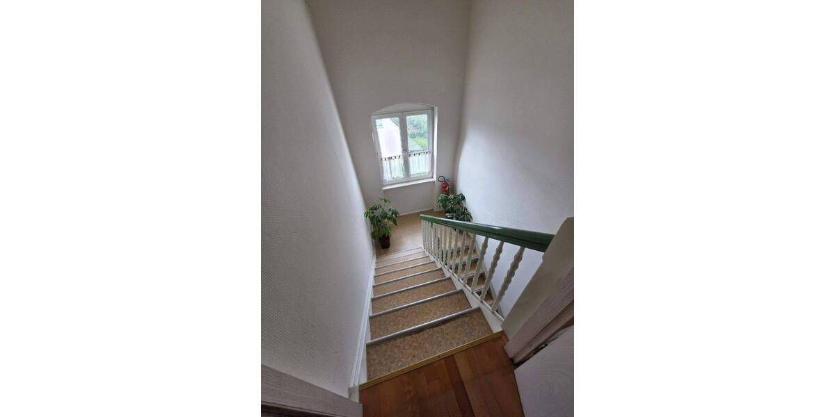 Etagenwohnung Ludwigshafen am Rhein Friesenheim/Nord - 5 Zimmer, 128 m&sup2;, 999&euro; | Angebot:26904100