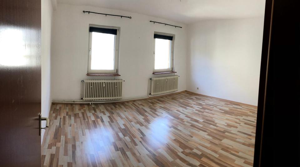 Etagenwohnung Ludwigshafen am Rhein Ludwigshafen-Oggersheim - 2 Zimmer, 62 m&sup2;, 180.000&euro; | Angebot:26084529