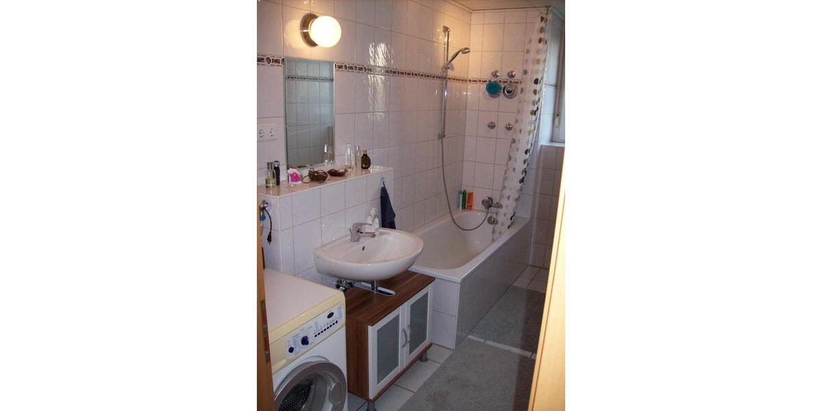 Erdgeschoßwohnung Mannheim Hochstätt - 3 Zimmer, 80 m&sup2;, 1.100&euro; | Angebot:26644316