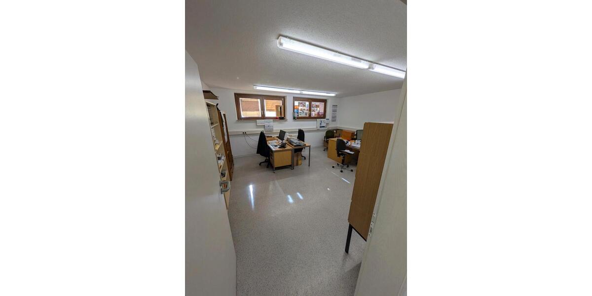 Gewerbeobjekt Weinheim - 1.100&euro; | Angebot:25313096