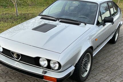 Alfa Romeo GTV 99.000 km 16.900 &euro; Biblis OT Biblis 68647