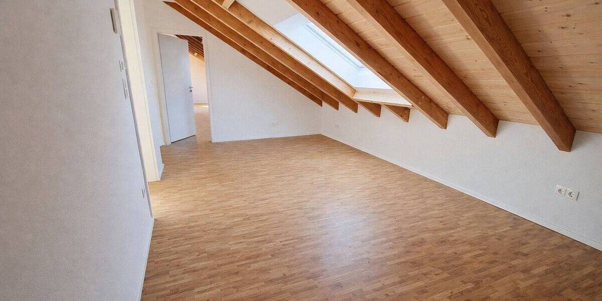 Mehrfamilienhaus, Wohnhaus Bad Dürkheim - 5 Zimmer, 156 m&sup2;, 1.800&euro; | Angebot:26204183
