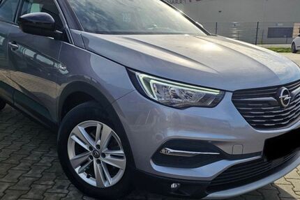 Opel Grandland (X) 109.000 km 19.290 &euro; Viernheim 68519