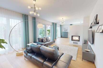 Haus zum Mieten in Bensheim 3.800 € 213 m²