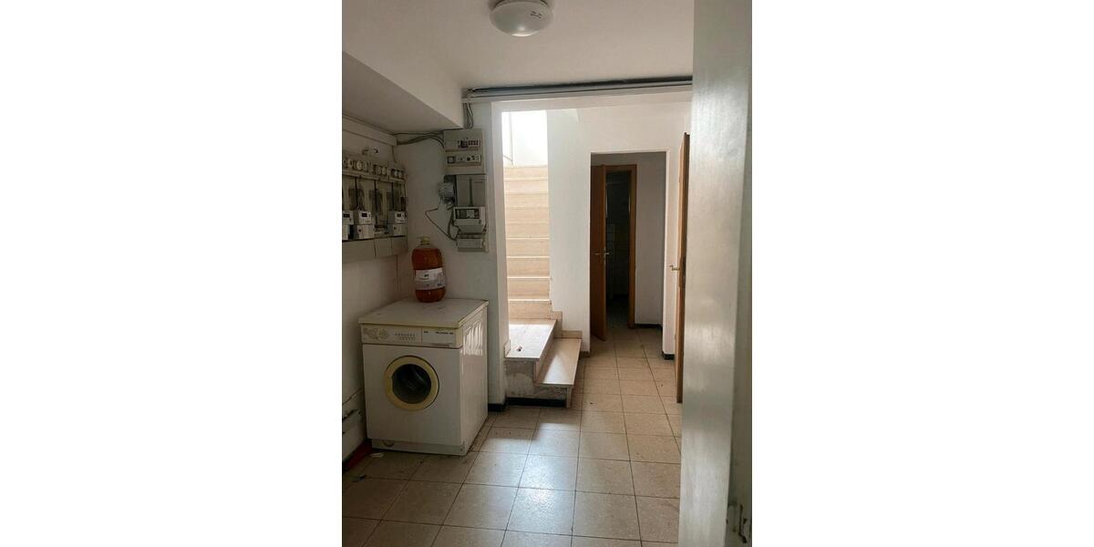 Etagenwohnung Ludwigshafen am Rhein Ludwigshafen-Hemshof - 1 Zimmer, 35 m&sup2;, 650&euro; | Angebot:26185175