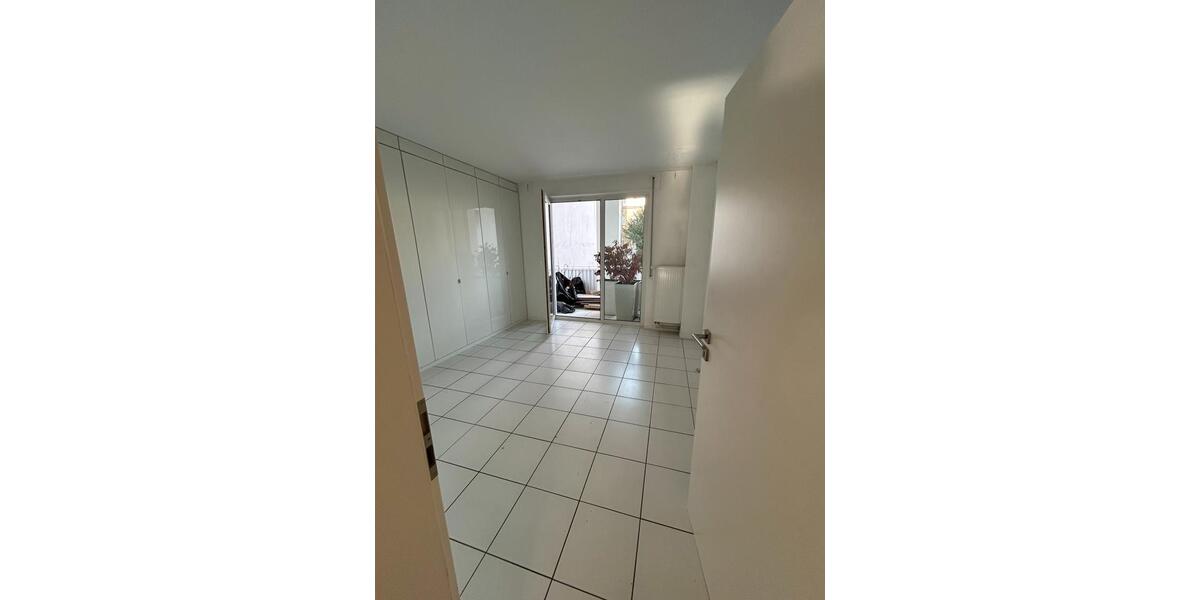 Etagenwohnung Mannheim Neckarstadt-Ost - 4 Zimmer, 94 m&sup2;, 1.240&euro; | Angebot:24814669