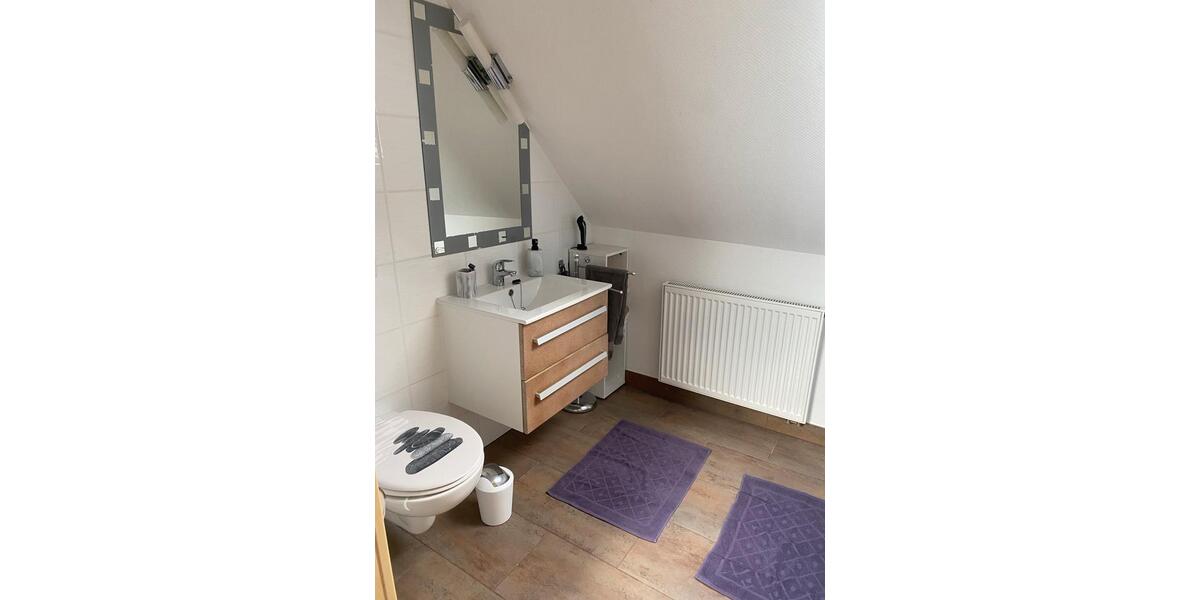 Dachgeschoßwohnung Waghäusel - 1 Zimmer, 40 m&sup2;, 500&euro; | Angebot:25350373