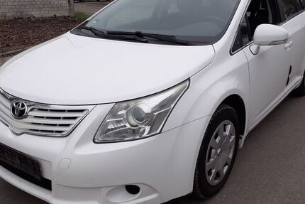 Toyota Avensis 321.801 km 3.450 &euro; Mannheim 68161