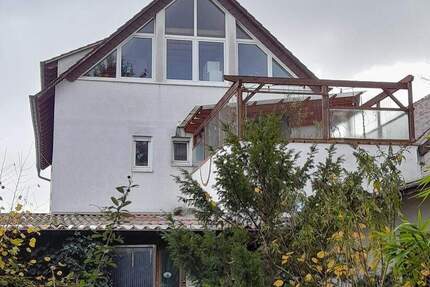 Zweifamilienhaus in Haßloch, viel Raum für Ihre Wohnideen 8 zimmer