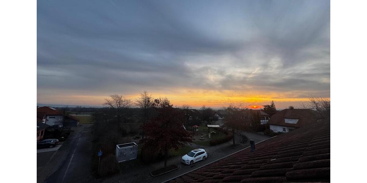 Dachgeschoßwohnung Sankt Leon-Rot Rot - 2 Zimmer, 1.490&euro; | Angebot:24585901