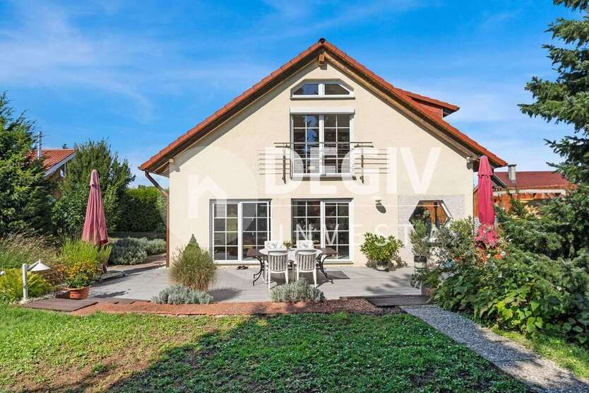 Haus zum Kaufen in Altrip 199.000 € 106 m²