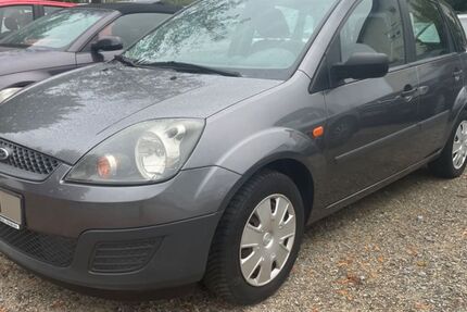 Ford Fiesta 144.976 km 2.497 &euro; Walldorf 69190