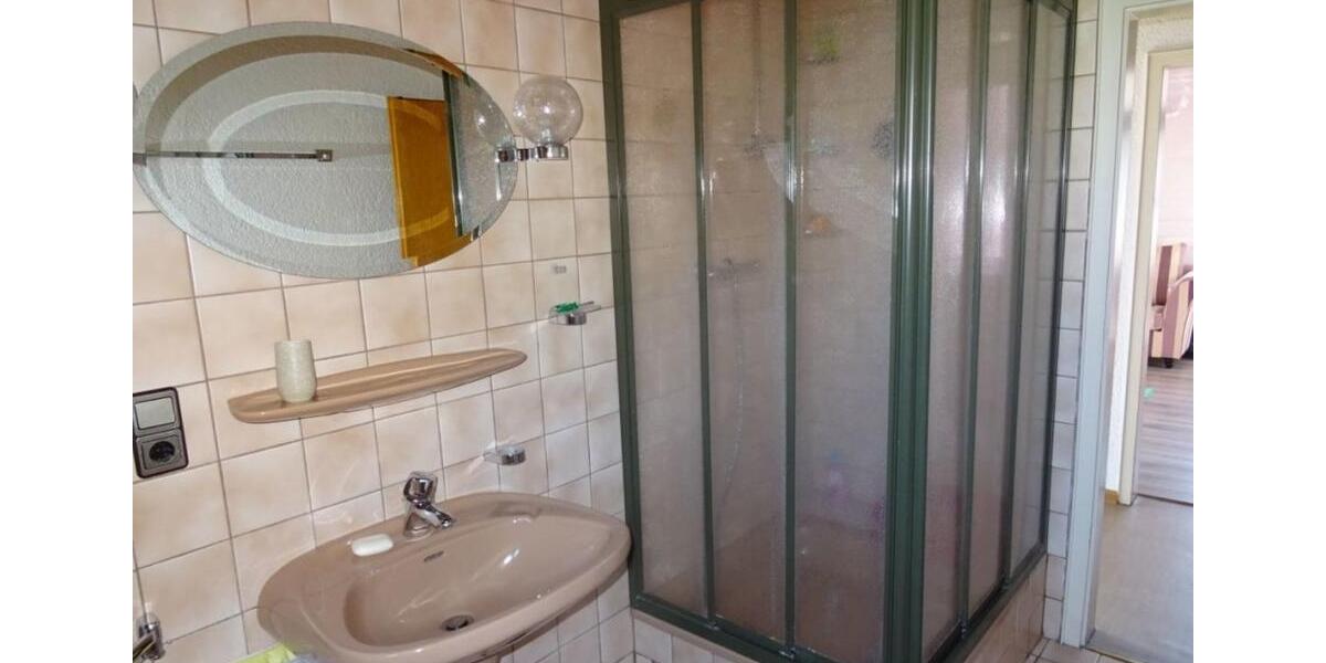 Einfamilienhaus Heddesheim - 5 Zimmer, 140 m&sup2;, 175.000&euro; | Angebot:24658873