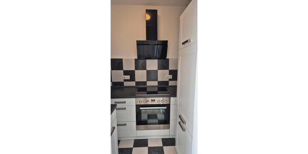 Dachgeschoßwohnung Oberhausen-Rheinhausen Rheinhausen - 1.5 Zimmer, 48 m&sup2;, 600&euro; | Angebot:24612664