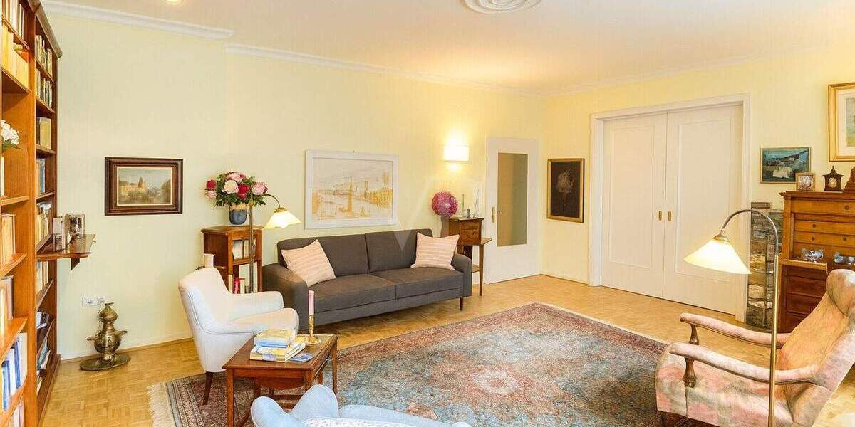 Luxeriöse Beletage mit Balkon in unmittelbarer Nähe zum Luisenpark 5 zimmer