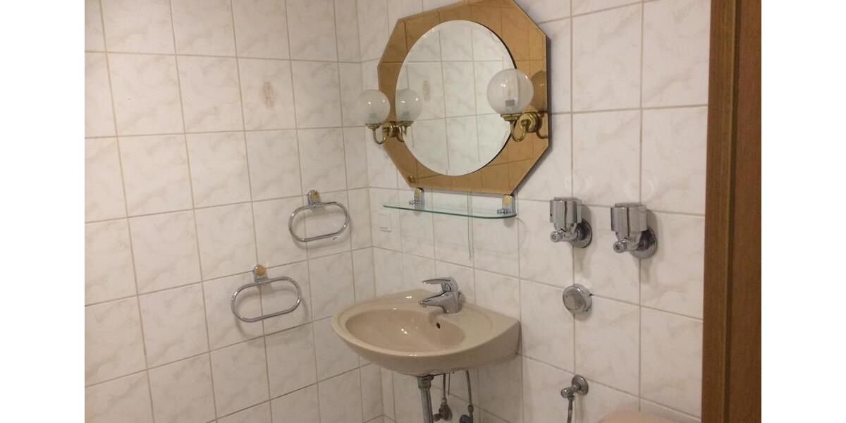 Etagenwohnung Worms - 3.5 Zimmer, 93 m&sup2;, 250.000&euro; | Angebot:27108678