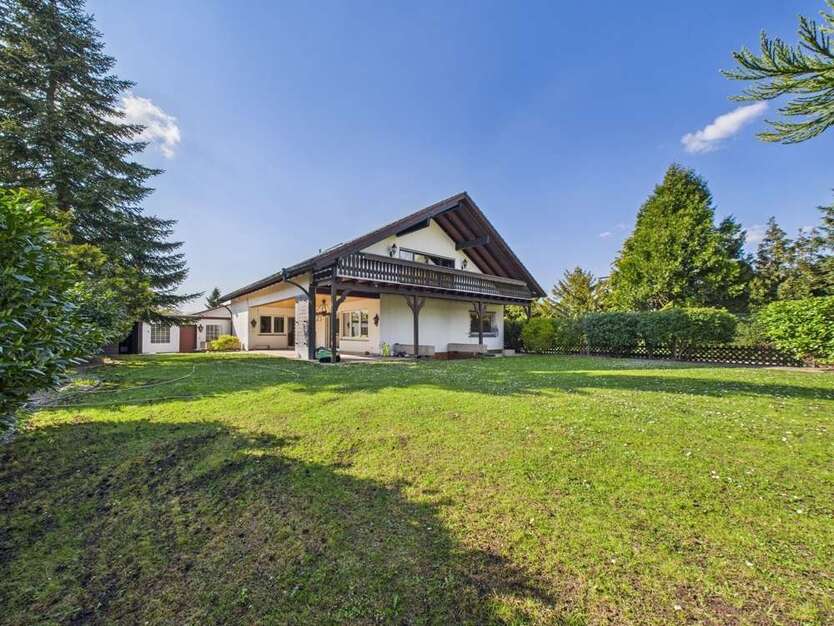 Haus zum Kaufen in Otterstadt 950.000 € 245 m²