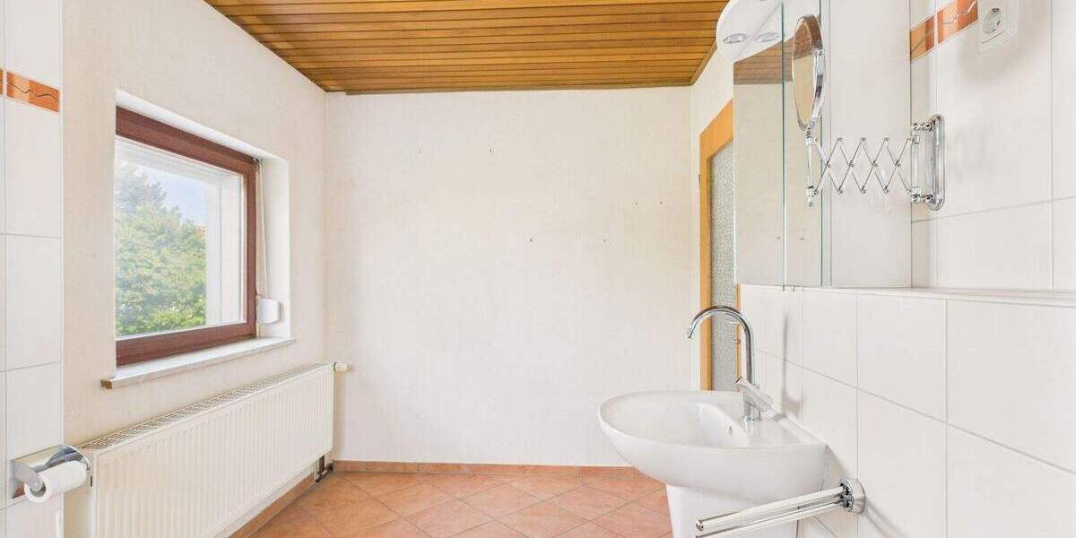 Doppelhaushälfte Brühl - 5 Zimmer, 130 m&sup2;, 365.000&euro; | Angebot:25746214