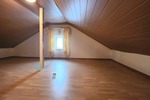 Helles Einfamilienhaus mit Potential nahe idyllischer Weinstraße und gefragter Metropolregion