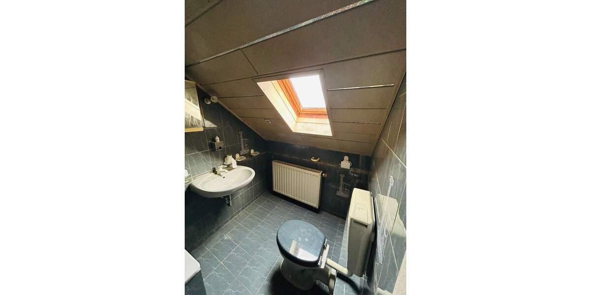 Einfamilienhaus Bobenheim-Roxheim Bobenheim - 1 Zimmer, 325 m&sup2;, 420.000&euro; | Angebot:23982875