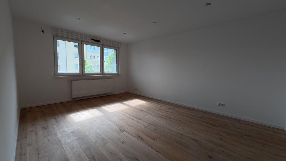 Etagenwohnung Mannheim Rheinau - 4.5 Zimmer, 106 m&sup2;, 1.700&euro; | Angebot:26254450