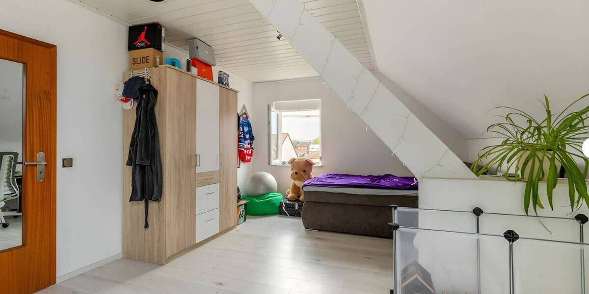 Etagenwohnung Viernheim - 3 Zimmer, 149 m&sup2;, 320.000&euro; | Angebot:26105856