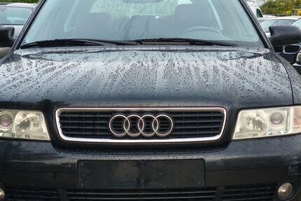 Audi A4 393.000 km 2.999 &euro; Mannheim 68199