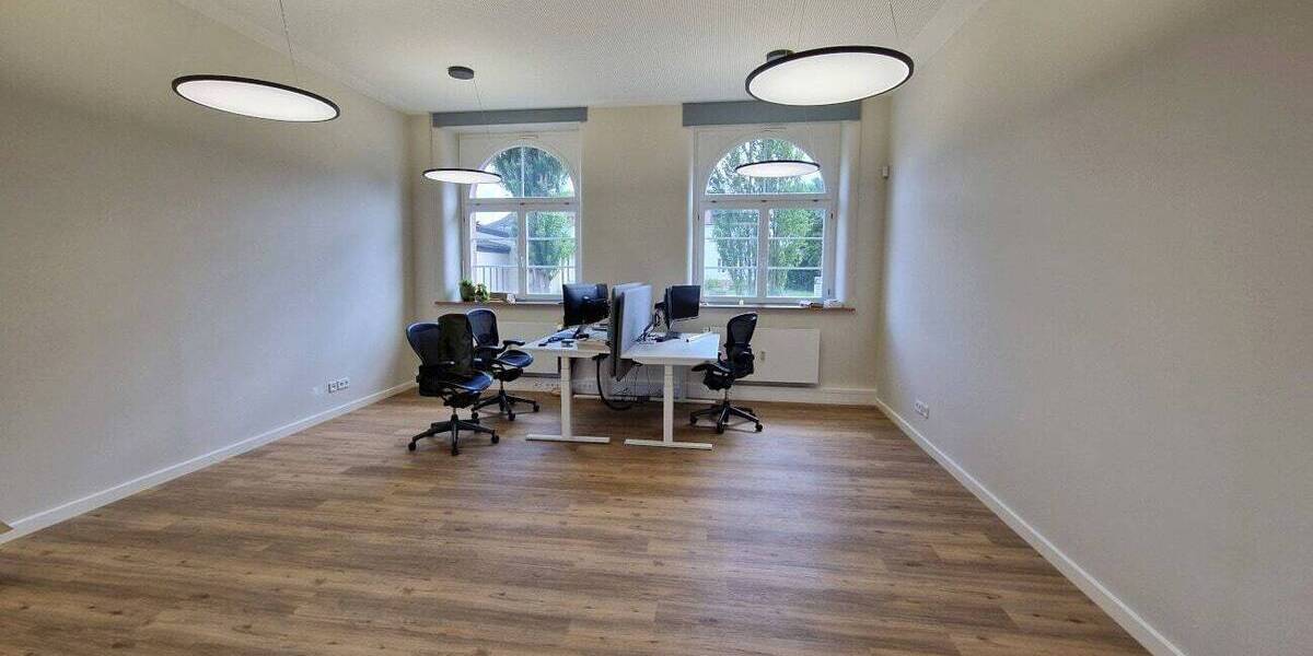 hip: voll ausgestattete S2-Labore und repräsentative Büroflächen zimmer