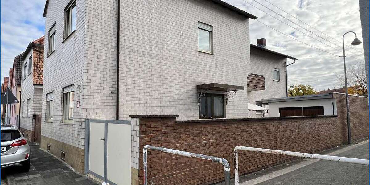 Haus zum Kaufen in Ludwigshafen am Rhein 385.000 € 168.09 m² 7 zimmer