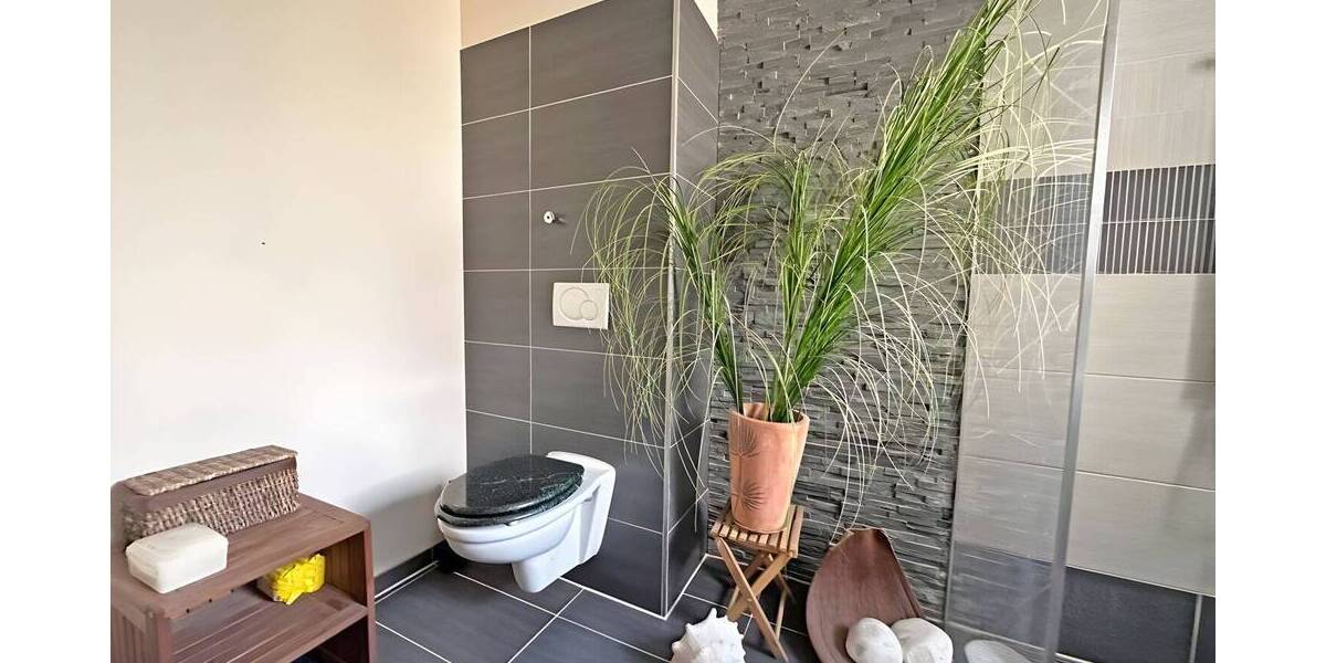 Stilvolles Einfamilienhaus mit Terrassen-Oase 4 zimmer