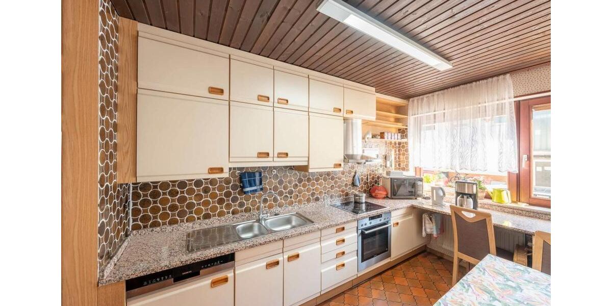 Mehrfamilienhaus, Wohnhaus Mannheim Rheinau - 8 Zimmer, 263 m&sup2;, 619.000&euro; | Angebot:26057572