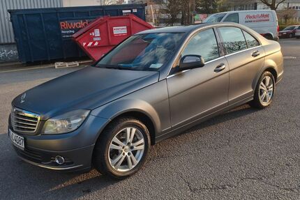 Mercedes-Benz 220 299.000 km 5.150 &euro; Heidelberg 69123
