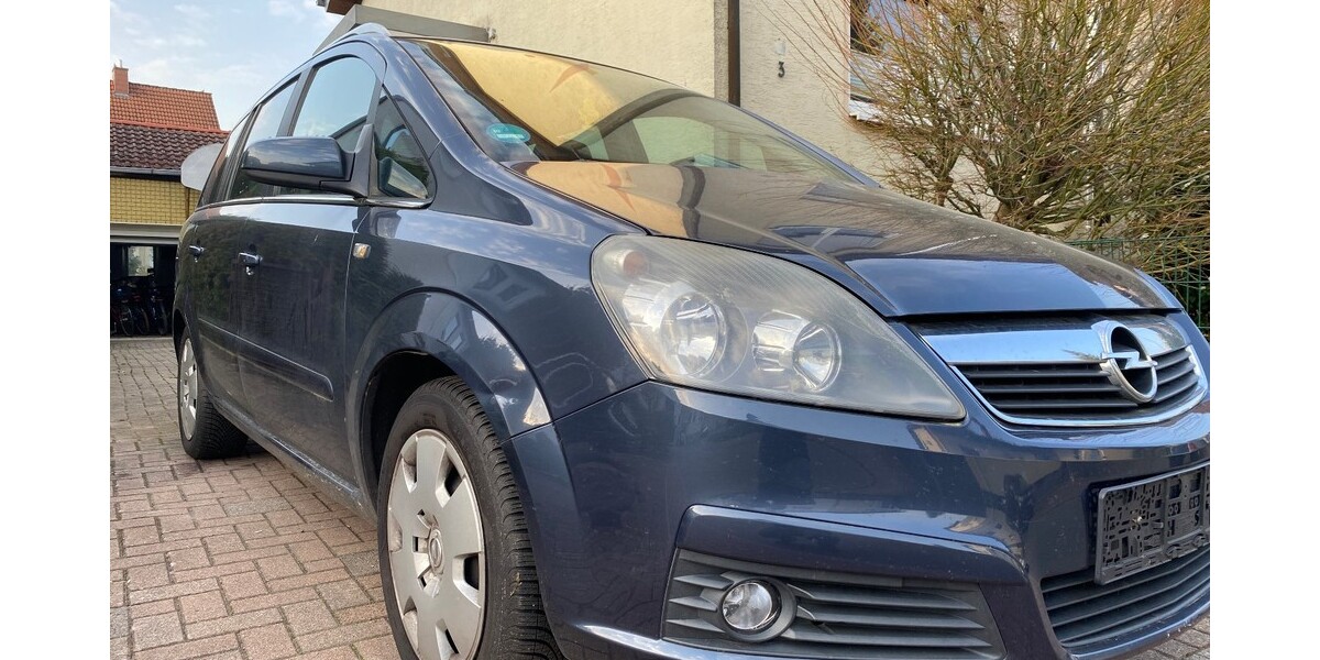 Opel Zafira B 240.607 km 1.250 &euro; Mauer 69256
