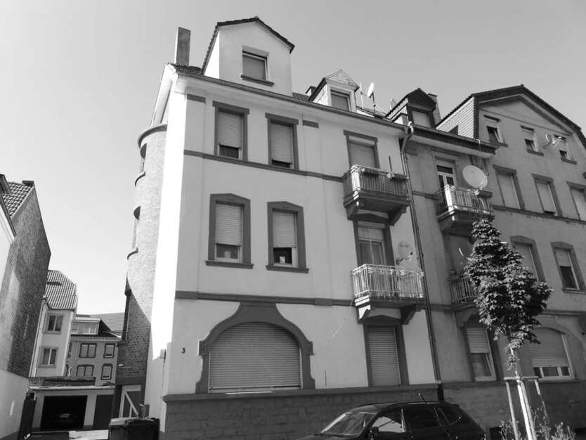 Haus zum Kaufen in Mannheim 650.000 € 290 m²