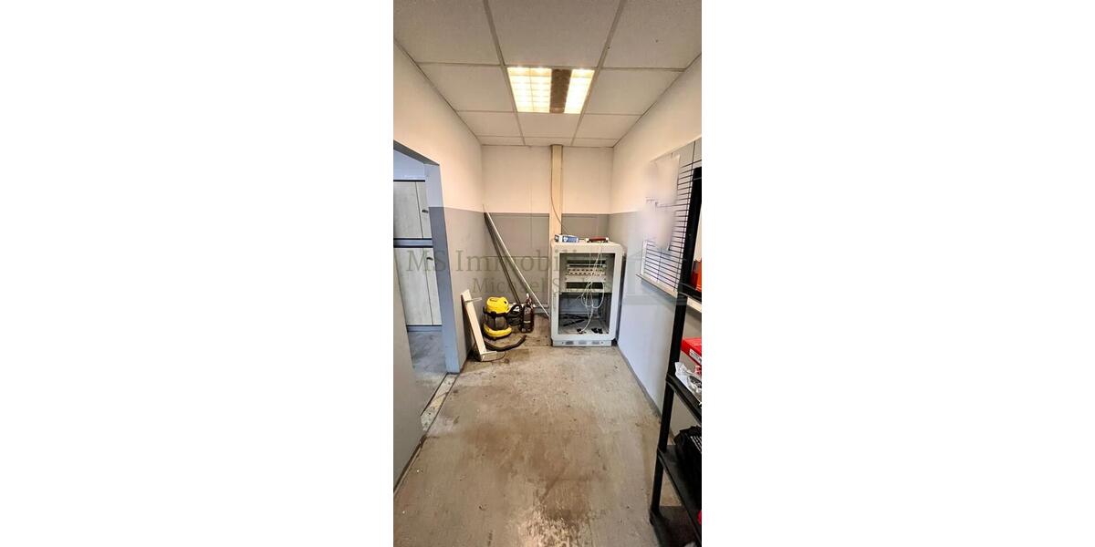 * Gewerbefläche in Lampertheim – ideal für Kfz-Werkstatt * zimmer