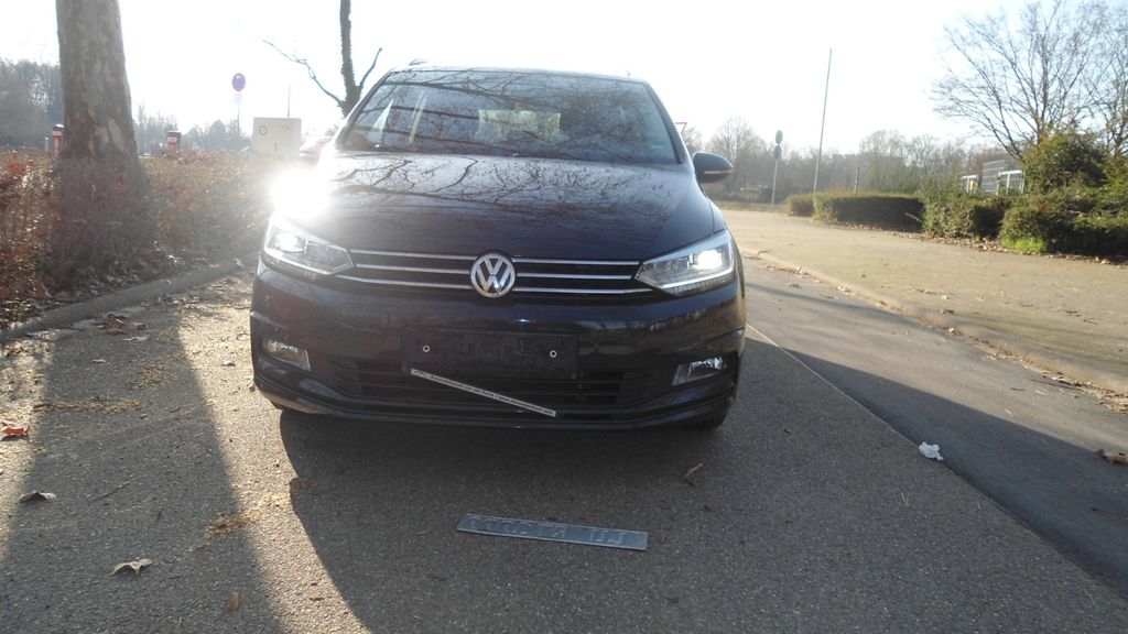 VW Touran 80.000 km 14.900 &euro; Ludwigshafen 67069