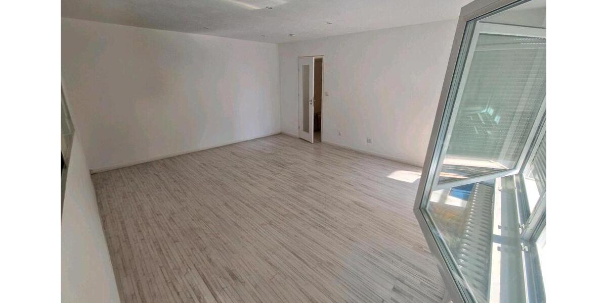 Etagenwohnung Hockenheim - 3 Zimmer, 74 m&sup2;, 270.000&euro; | Angebot:27019407