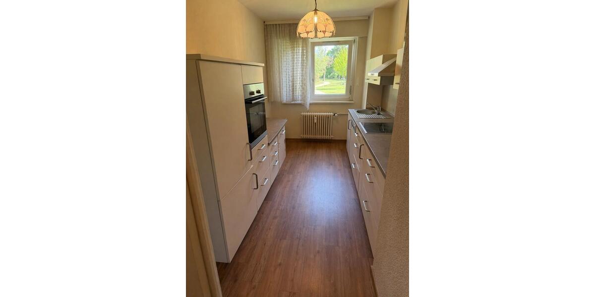 Erdgeschoßwohnung Ludwigshafen am Rhein Parkinsel - 2 Zimmer, 61 m&sup2;, 160.000&euro; | Angebot:26326847