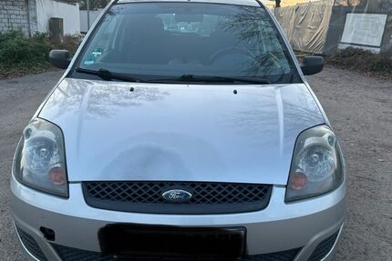 Ford Fiesta 204.000 km 999 &euro; Speyer 67346