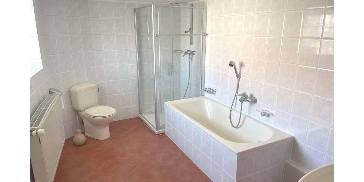 Mehrfamilienhaus, Wohnhaus Mölsheim - 7 Zimmer, 262 m&sup2;, 548.000&euro; | Angebot:25684732