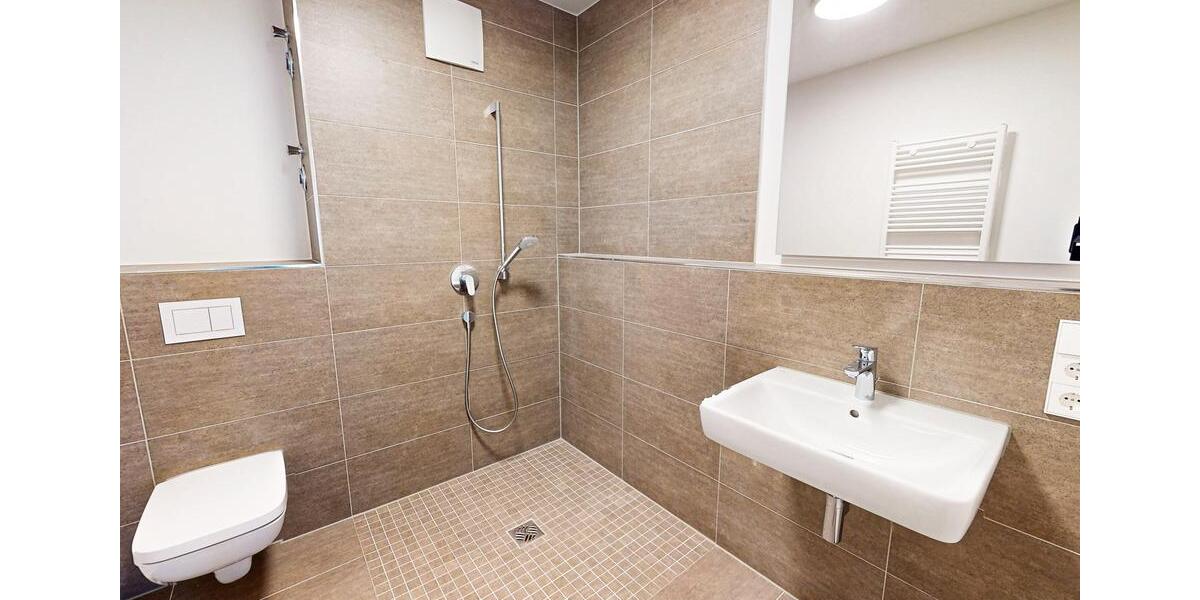 Etagenwohnung Ludwigshafen am Rhein Parkinsel - 3 Zimmer, 125 m&sup2;, 1.260&euro; | Angebot:21480873