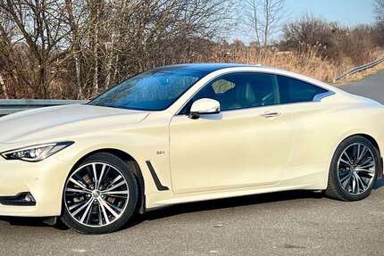 INFINITI Q60
