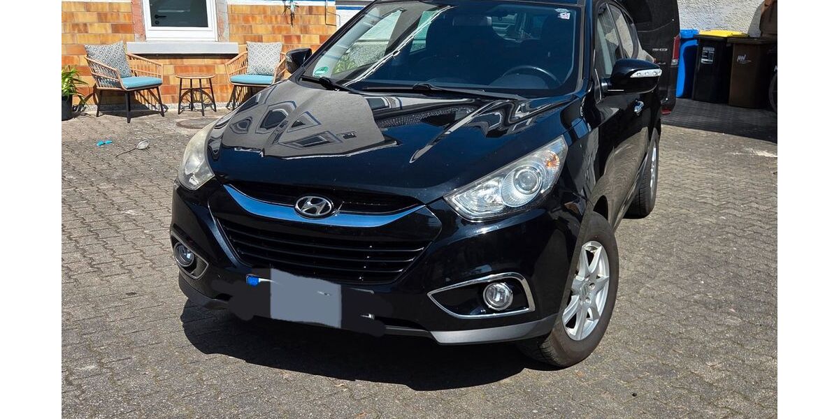 Hyundai ix35 200.780 km 5.800 &euro; Gernsheim 64579