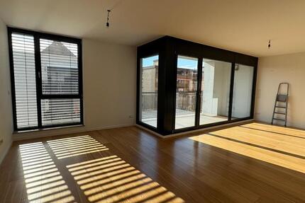 Haus Mannheim Neckarstadt-Ost - 4 Zimmer, 127 m&sup2;, 1.950&euro; | Angebot:27604907