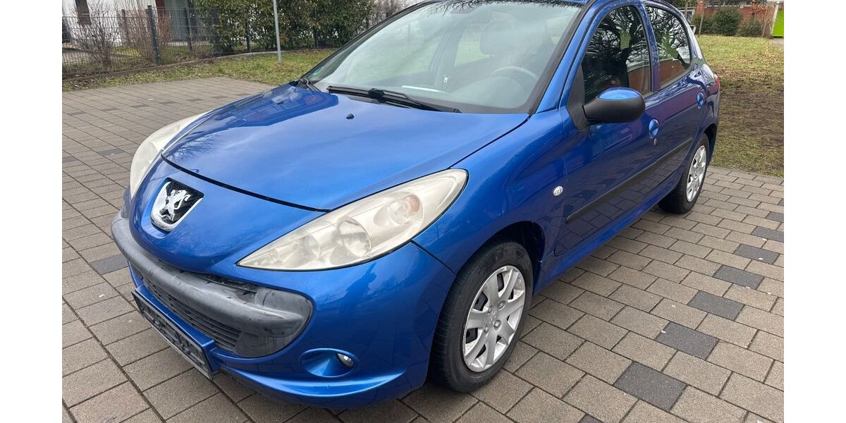 Peugeot 206 98.898 km 2.799 &euro; Wiesloch 69168