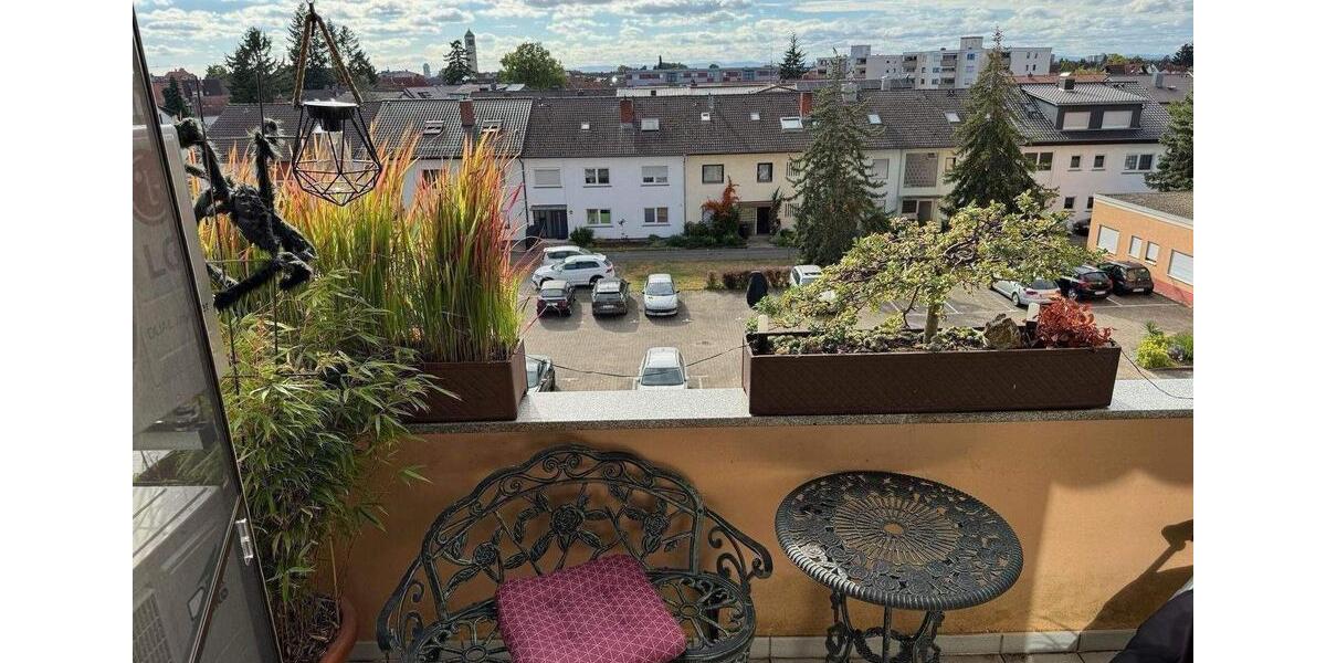Etagenwohnung Hockenheim - 4 Zimmer, 89 m&sup2;, 249.000&euro; | Angebot:26648092
