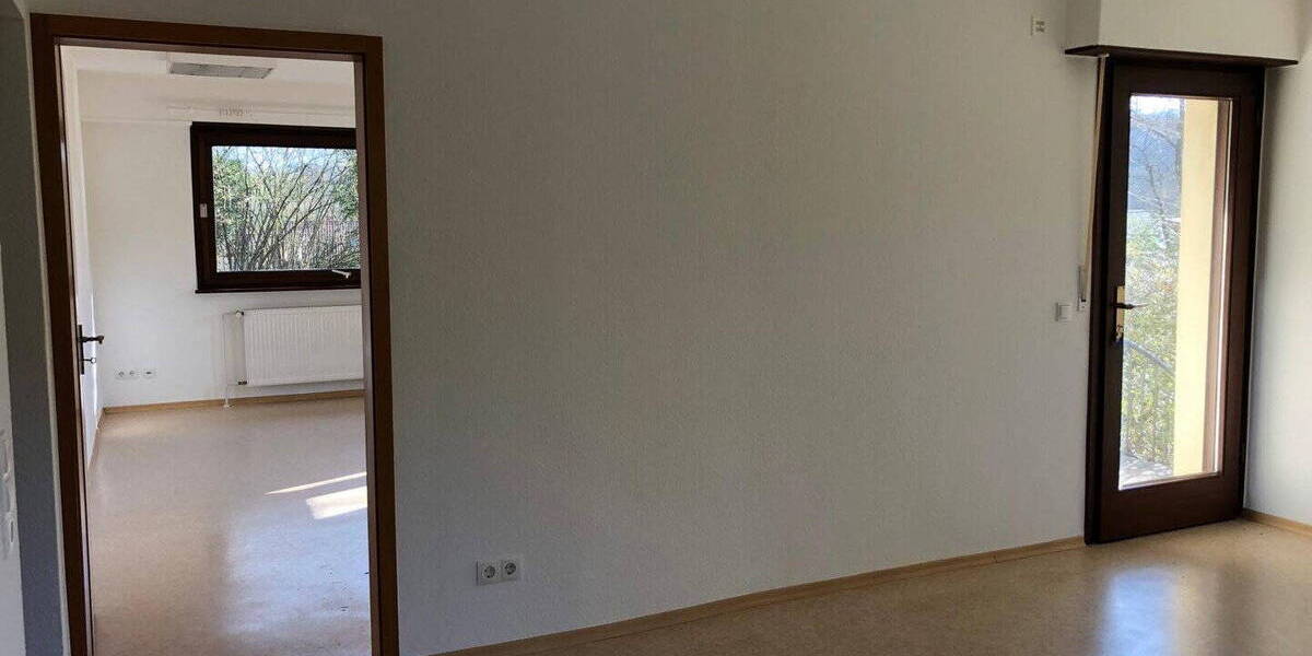 Einfamilienhaus Bammental - 7 Zimmer, 150 m&sup2;, 2.100&euro; | Angebot:26140719