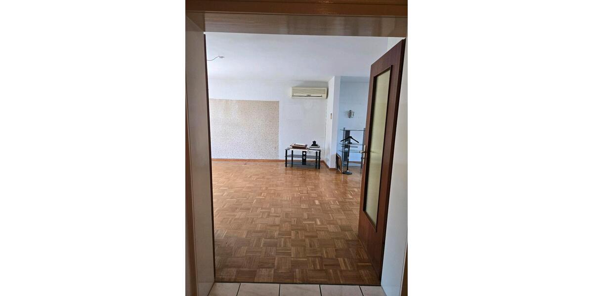 Erdgeschoßwohnung Heddesheim - 2.5 Zimmer, 98 m&sup2;, 300.000&euro; | Angebot:27162326