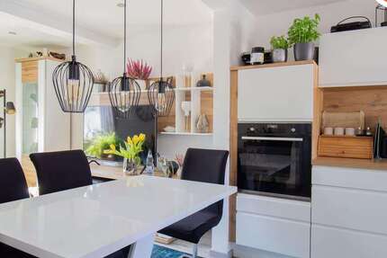 Haus Bad Dürkheim - 4.5 Zimmer, 94 m&sup2;, 315.000&euro; | Angebot:26077977