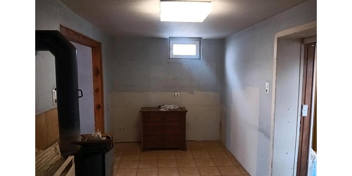 Einfamilienhaus Lampertheim - 6 Zimmer, 117 m&sup2;, 195.000&euro; | Angebot:25266532